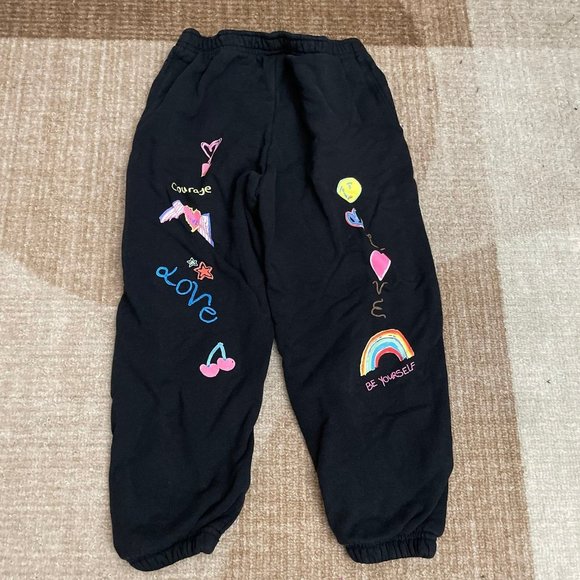 KIDS WORLDWIDE SSENSE Exclusive Kids Black All Over Love Print Sweatpants Sz M - Picture 3 of 7
